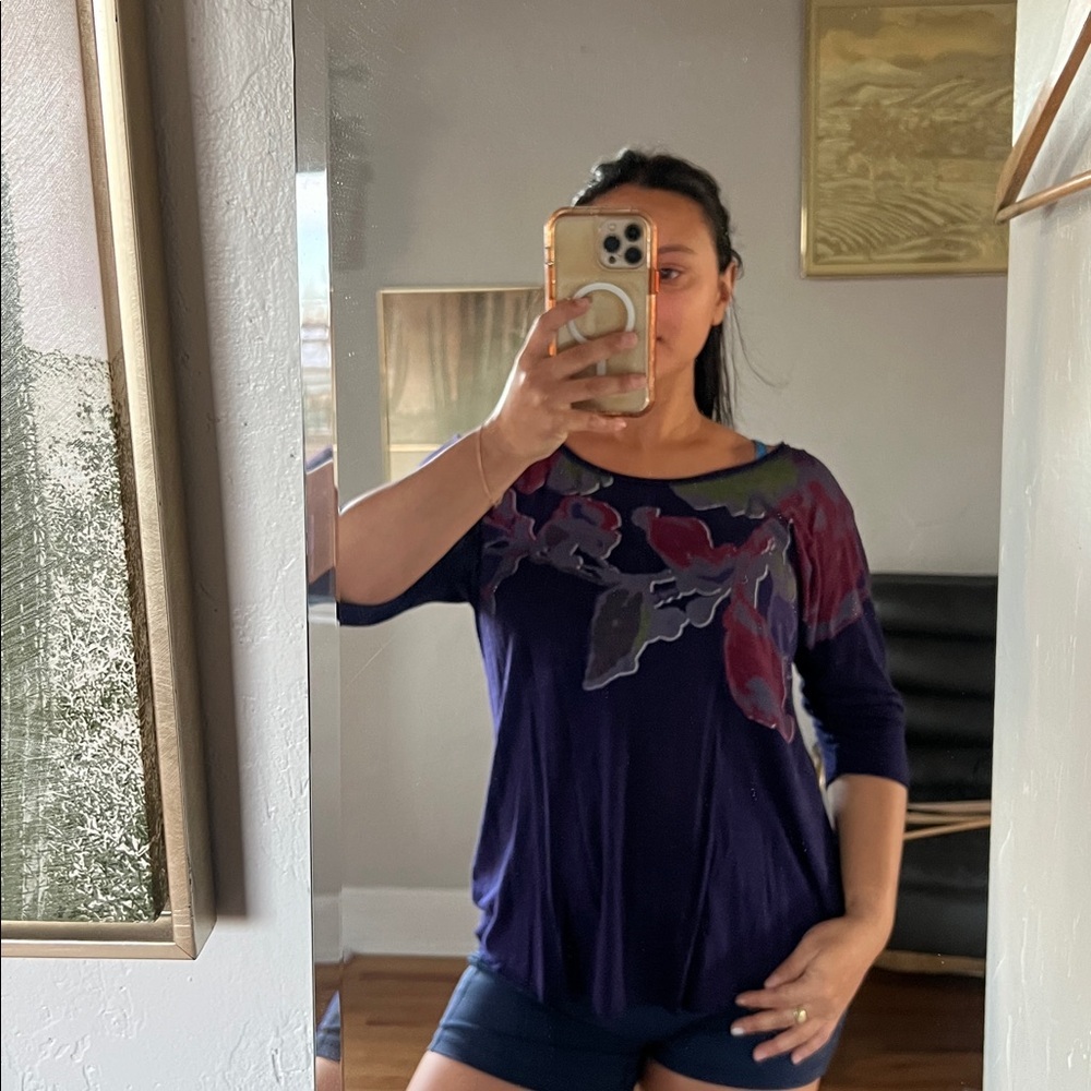 Language Navy Floral Short Sleeve Top - Picture 2 of 5